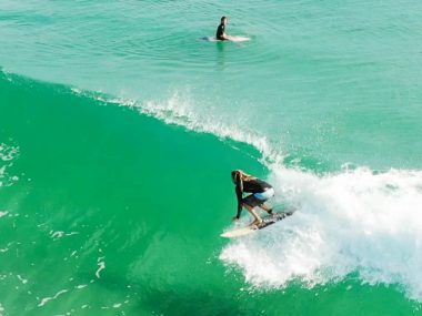 byron bay surf guide surf spots the pass the wreck surf shops australia surfing
