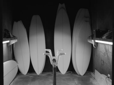 buying a custom surfboard guide what to know